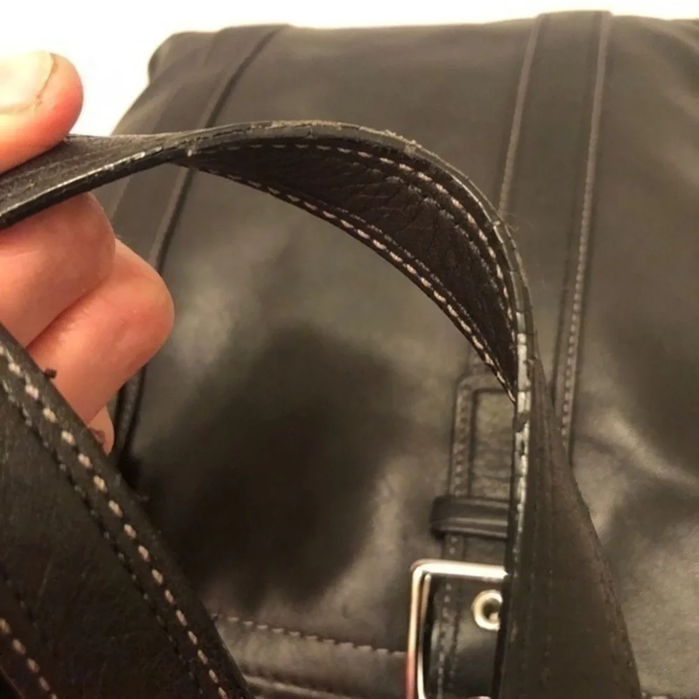 Coach black leather Hampton tote bag soho buckle